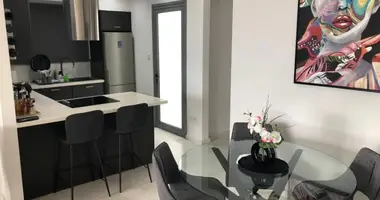 2 bedroom apartment in Demos Agiou Athanasiou, Cyprus