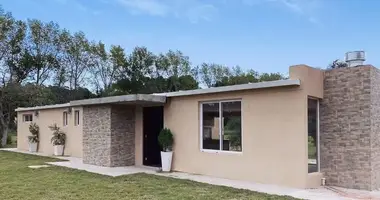 3 bedroom house in Punta Del Este, Uruguay