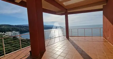 Ático Ático 3 habitaciones en Dobra Voda, Montenegro