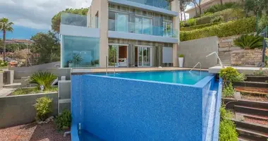Villa 4 bedrooms in Lloret de Mar, Spain