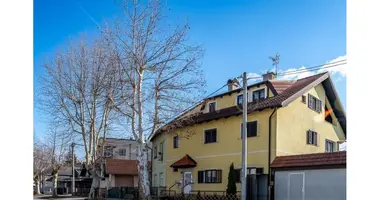Casa 10 habitaciones en Zagreb, Croacia