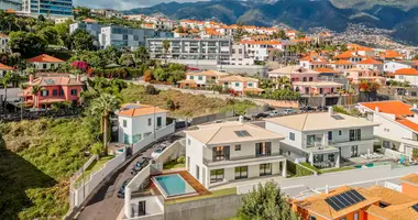 Dom 3 pokoi w Funchal, Portugalia