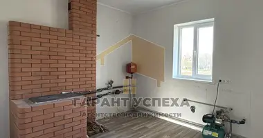 Maison dans Vialikija Radvanicy, Bélarus