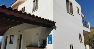 Haus 6 Schlafzimmer in Pomos, Zypern