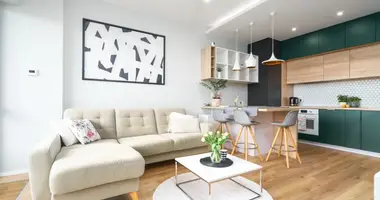 Mieszkanie 2 pokoi w Warszawa, Polska