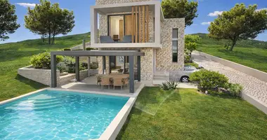 Villa 5 rooms in Kassandrino, Greece