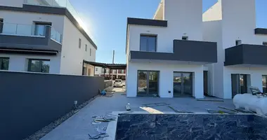 Villa en Mandria, Chipre