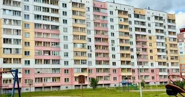 Wohnung 3 zimmer in Wizebsk, Belarus