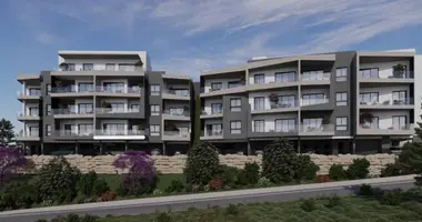 2 bedroom apartment in Demos Agiou Athanasiou, Cyprus