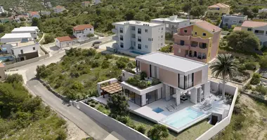 3 bedroom house in Opcina Marina, Croatia