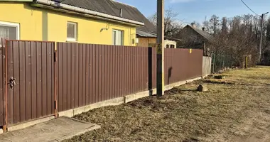 4 room apartment in Nieharelski sielski Saviet, Belarus