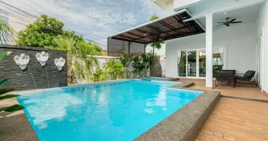 Дом 6 спален в Паттайя, Таиланд