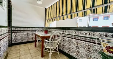 Apartamento 3 habitaciones en Dos Hermanas, Španjolska