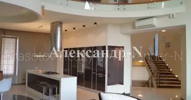 5 room house in Odesa, Ukraine