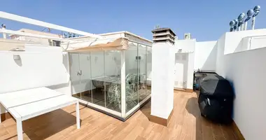 Ático Ático 4 habitaciones en Torrevieja, Španjolska