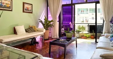 Apartamento 4 habitaciones en Regiao Geografica Imediata do Rio de Janeiro, Brasil