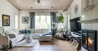 Haus in Monninkyla, Finnland