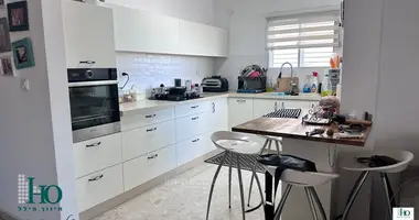Apartamento 4 habitaciones en Israel