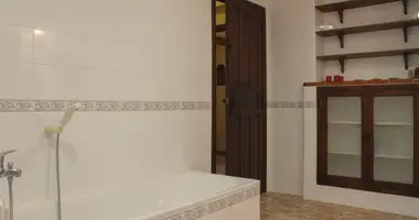 Chalet in Aigues, Spain