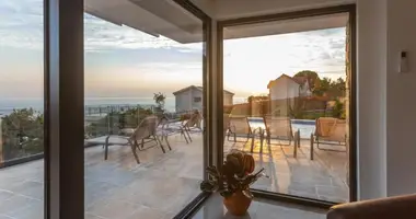 Maison 4 chambres dans Katun Rezevici, Monténégro