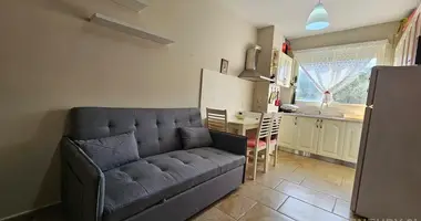 1 bedroom apartment in Tirana Municipality, Albania