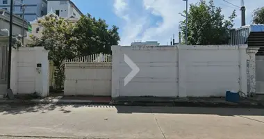 Участок земли в Sangkat Phnom Penh Thmei, Камбоджа