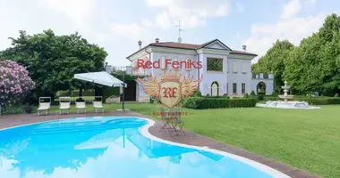 Villa 5 zimmer in Monzambano, Italien