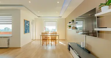 Apartamento 4 habitaciones en Šiauliai, Lituania