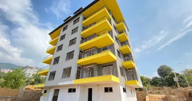Квартира 4 комнаты в Аланья, Турция