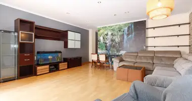 Apartamento 3 habitaciones en Torrevieja, Španjolska