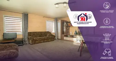 Casa en Valozynski sielski Saviet, Belarús