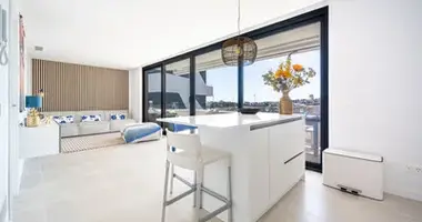 2 bedroom apartment in Dos Hermanas, Spain