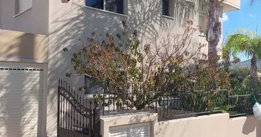 Maison 4 chambres dans Kato Polemidion Municipality, Chypre