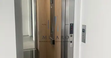 Ático Ático en Upravna Enota Ljubljana, Eslovenia