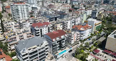 1 bedroom apartment in Muratpasa, Turkey