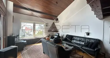 Casa 9 habitaciones en Zagreb, Croacia