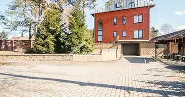 Дом 6 комнат в Рига, Латвия