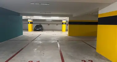 Almacén 20 m² en Tirana Municipality, Albania