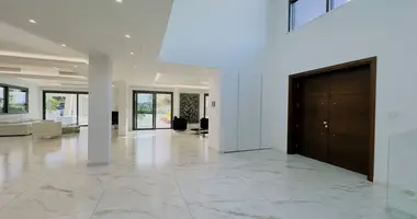 Appartement 6 chambres dans Mouttagiaka, Chypre