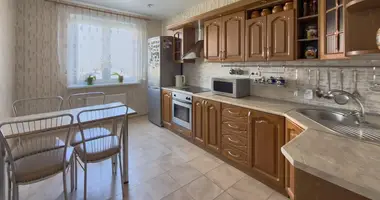 Mieszkanie 3 pokoi w Mińsk, Białoruś