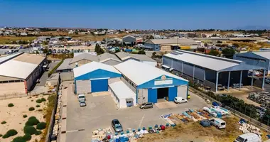 Magazyn 1 075 m² w Yeri, Cypr