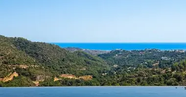 5 bedroom house in Benahavis, Spain