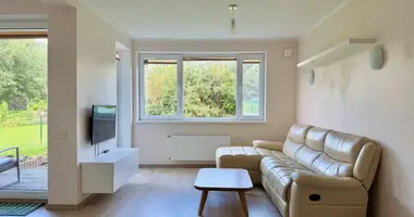 Casa 5 habitaciones en Pinki, Letonia