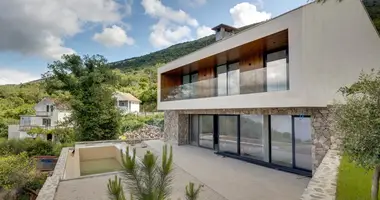 Villa 3 chambres dans Municipalité de Herceg Novi, Monténégro