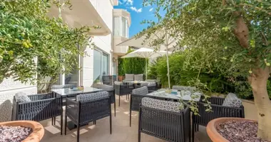Hôtel 317 m² dans Budva, Monténégro