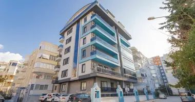 Apartamento 2 habitaciones en Mahmutlar, Turquía