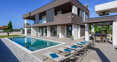 Villa 3 chambres dans Grad Pula, Croatie