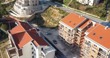 Apartamento 2 habitaciones en Dobrota, Montenegro
