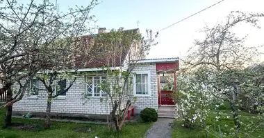 Maison dans Piarezyrski sielski Saviet, Bélarus