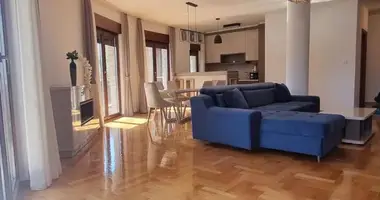 Wohnung in Becici, Montenegro